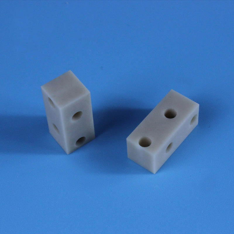 Aplicación de cerámica denitruro de aluminio.